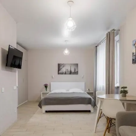 Apartamento біля вокзалу, на вулиці голубовича 37 Lviv